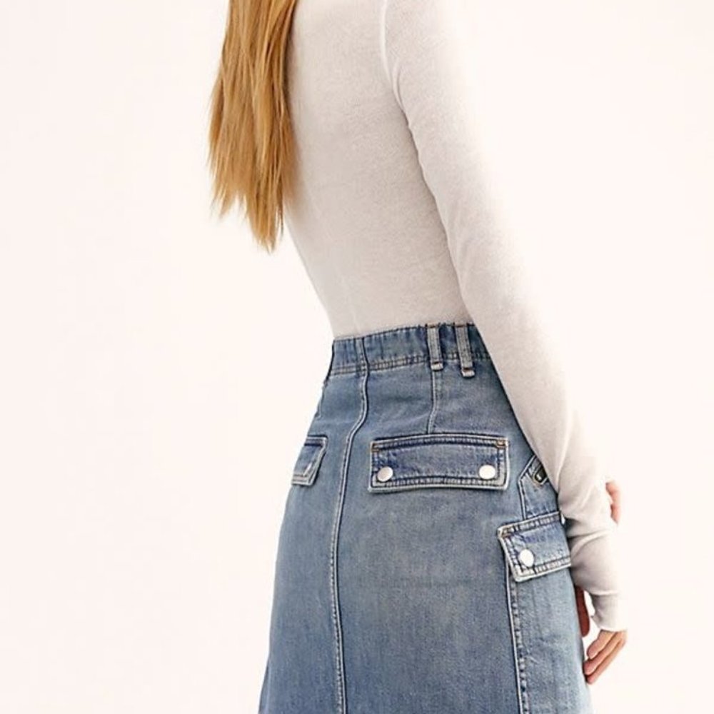 NWT Free People Blue Denim mini Skirt - Picture 2 of 9